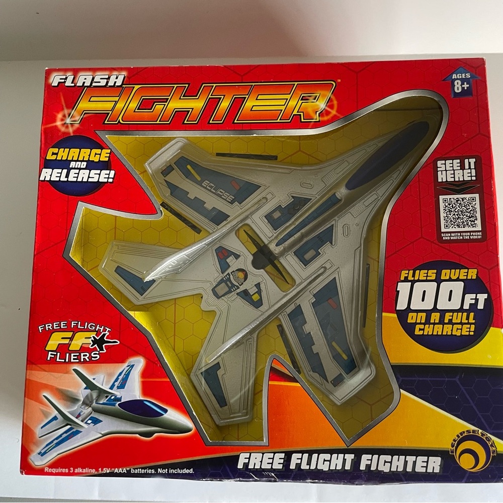 FLASH FIGHTER FREE FLIGHT FIGHTER